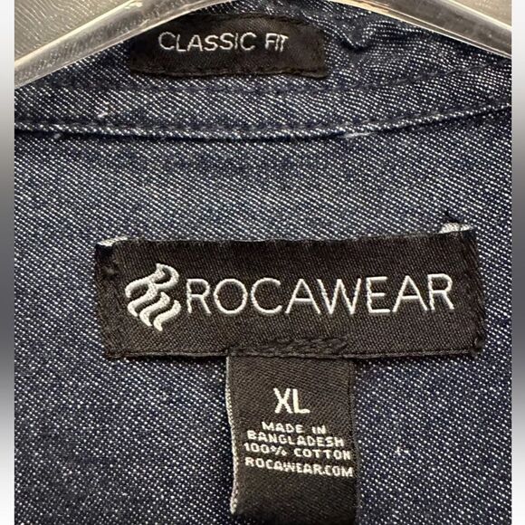 ROCAWEAR Button Up Shirt Mens XL Denim Distressed Embroidery Paint - Picture 3 of 11